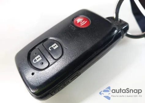 2012 Toyota Prius Three из США, поврежденный, VIN JTDKN3DU4C5536045